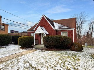 121 Buena Vista Boulevard, Steubenville, OH 43952