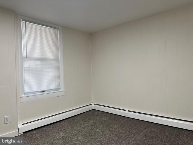 136 N RAILROAD ST, Annville, PA 17003