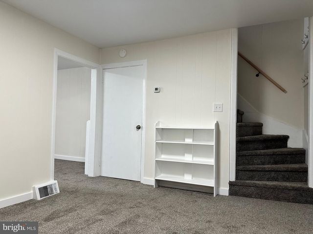 136 N RAILROAD ST, Annville, PA 17003