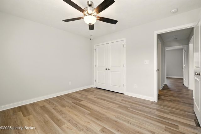 405 Turnberry Ct, Vine Grove, KY 40175