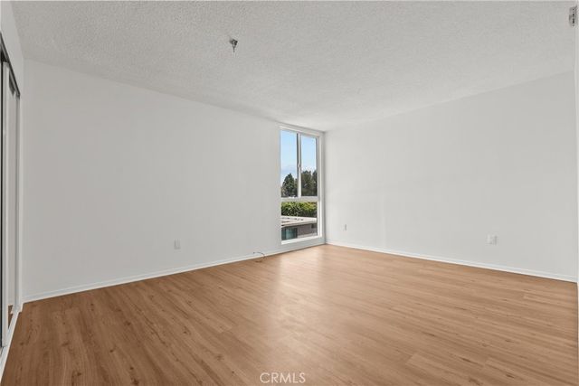 5454 Zelzah Avenue 309, Encino, CA 91316
