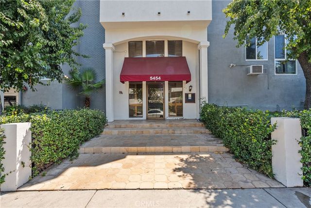 5454 Zelzah Avenue 309, Encino, CA 91316