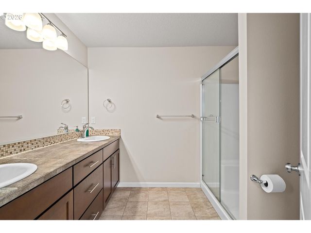 7595 Nw 170TH Ave, Portland, OR 97229