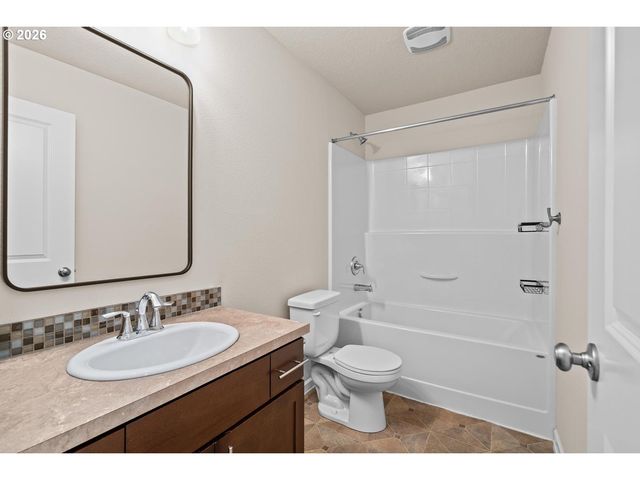 7595 Nw 170TH Ave, Portland, OR 97229
