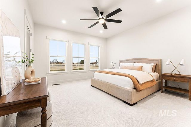 7786 Minam Dr, Middleton, ID 83644