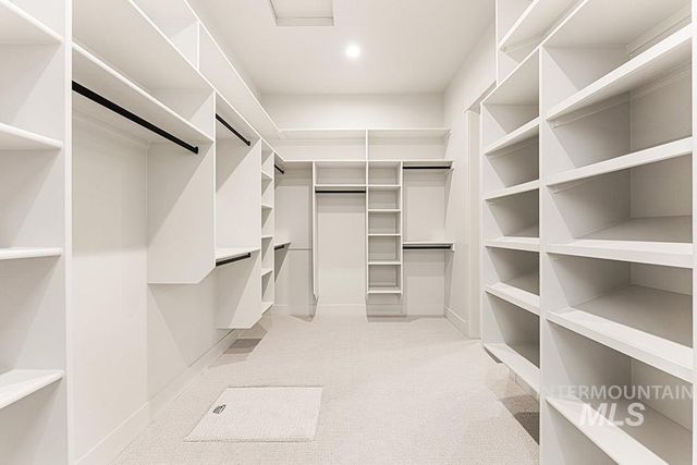 7786 Minam Dr, Middleton, ID 83644