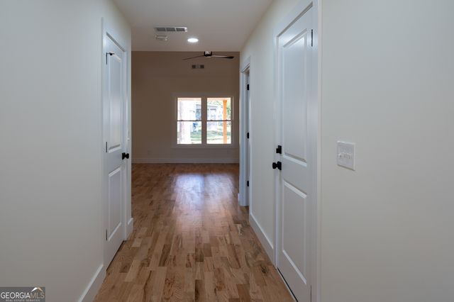 1883 Bennett Ridge, Snellville, GA 30078