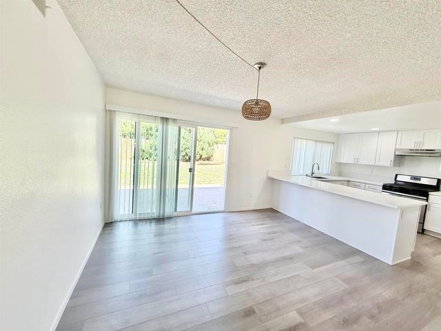 14744 Roberto Rio Road, Poway, CA 92064