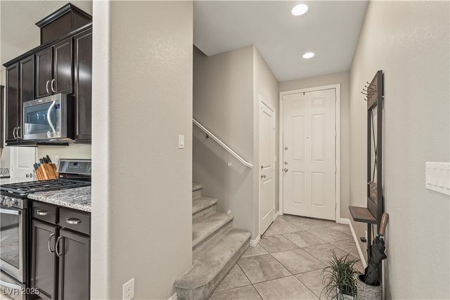 3765 Catamount Creek Avenue, Las Vegas, NV 89141