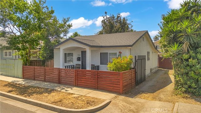 1162 39th Place, Los Angeles, CA 90037