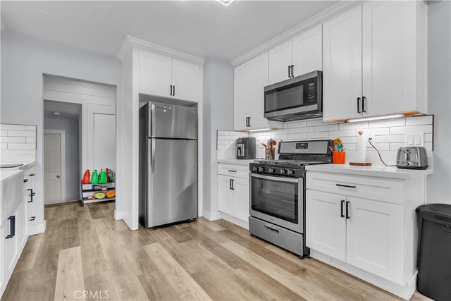 1162 39th Place, Los Angeles, CA 90037