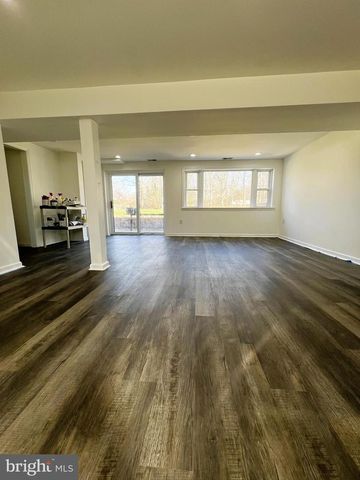13220 BREEZY CT, Waldorf, MD 20601