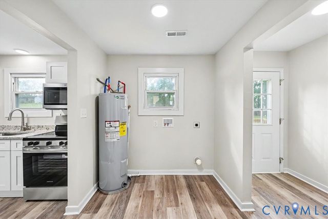 1201 Roanoke Ave, Hopewell, VA 23860