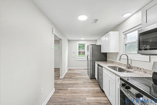 1201 Roanoke Ave, Hopewell, VA 23860