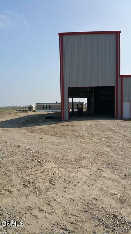 3646 160th Q Avenue NW, Fairview, MT 59221 photo 18