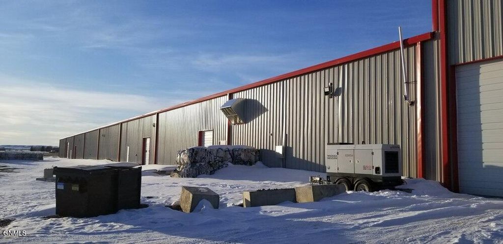 3646 160th Q Avenue NW, Fairview, MT 59221 photo 5