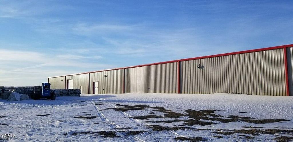 3646 160th Q Avenue NW, Fairview, MT 59221 photo 9