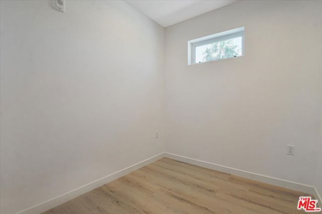 10918 Camarillo Street, North Hollywood (los Angeles), CA 91603