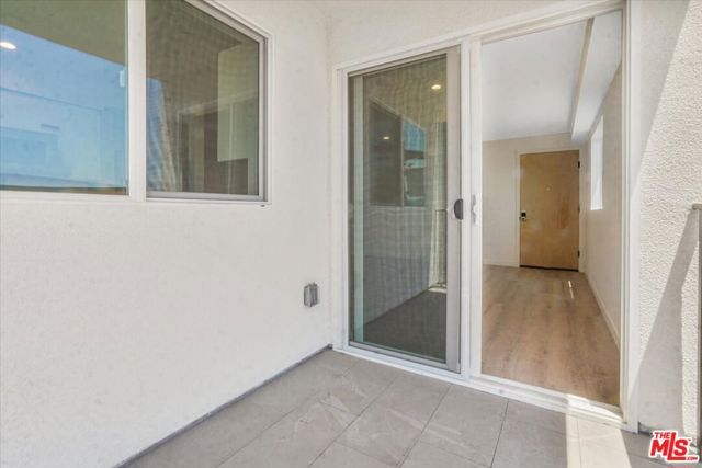 10918 Camarillo Street, North Hollywood (los Angeles), CA 91603