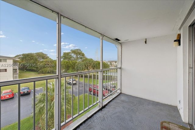 1200 Hillcrest Ct 315, Hollywood, FL 33021