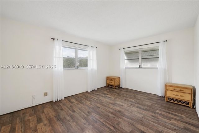 1200 Hillcrest Ct 315, Hollywood, FL 33021