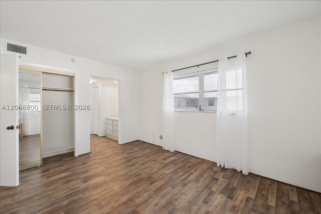 1200 Hillcrest Ct 315, Hollywood, FL 33021