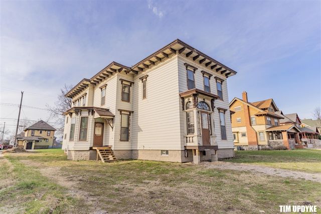 382 W Muskegon Avenue, Muskegon, MI 49440