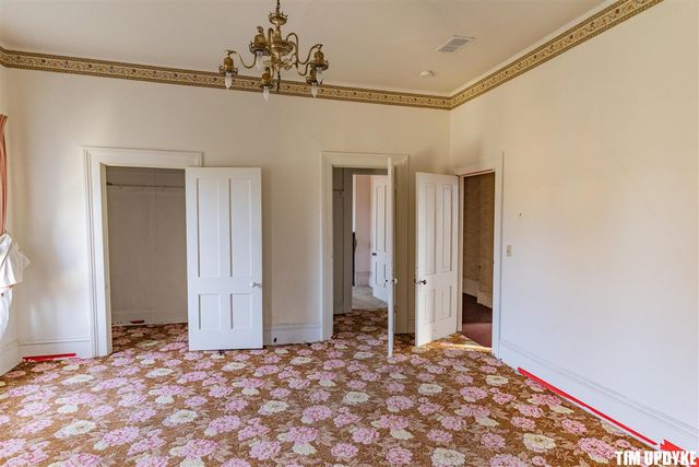 382 W Muskegon Avenue, Muskegon, MI 49440