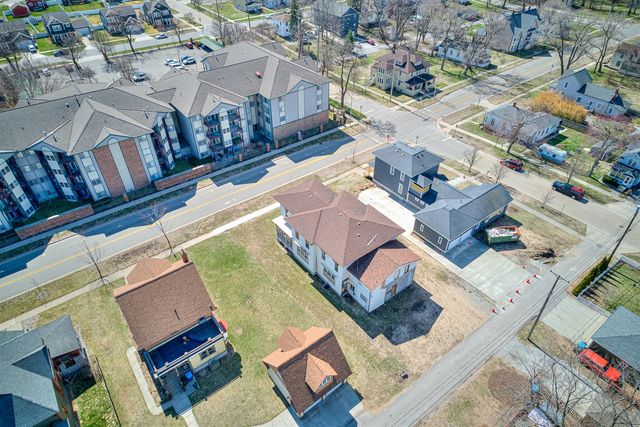 382 W Muskegon Avenue, Muskegon, MI 49440