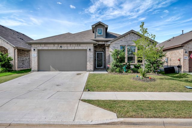 1021 Croxley Way