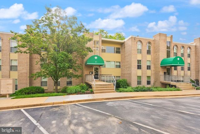 7 CANTERBURY SQ #401, Alexandria, VA 22304