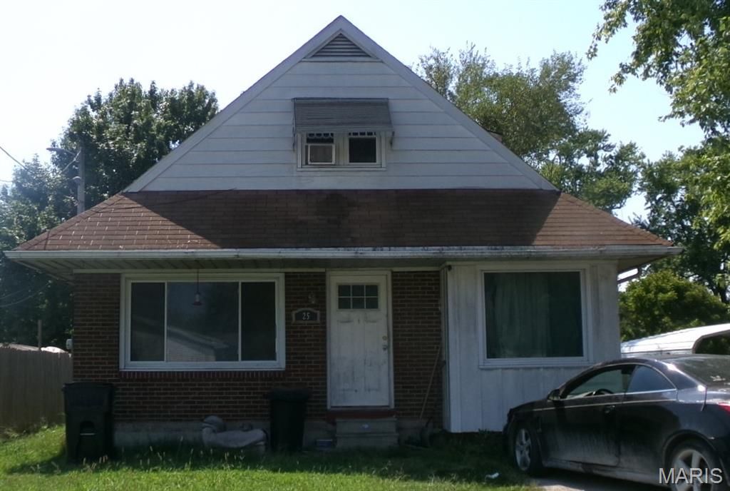 25 Godin Avenue, East Carondelet, IL 62240