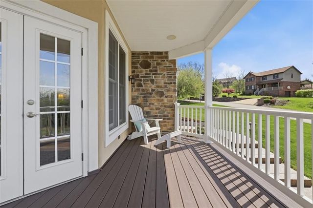 1272 McEwen Rd, Cecil, PA 15317