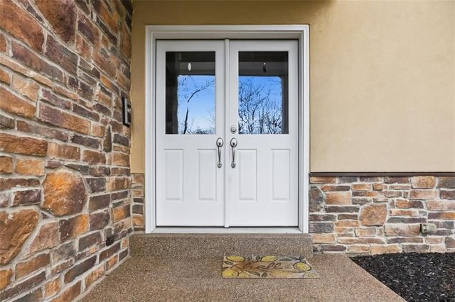 1272 McEwen Rd, Cecil, PA 15317