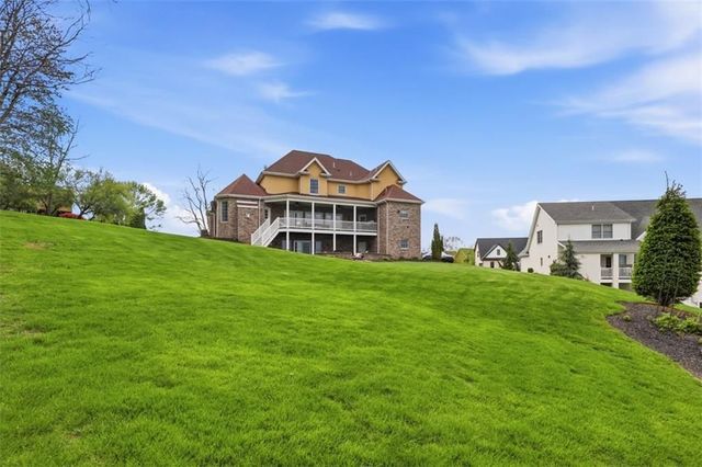 1272 McEwen Rd, Cecil, PA 15317