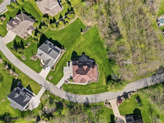 1272 McEwen Rd, Cecil, PA 15317