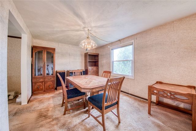 464 Tivoli Rd, Plum Boro, PA 15239