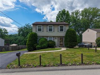 464 Tivoli Rd, Plum Boro, PA 15239