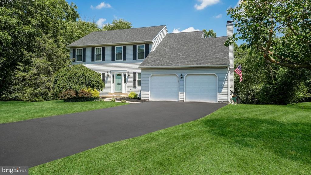 2395 WITCHAZEL DR, Quakertown, PA 18951