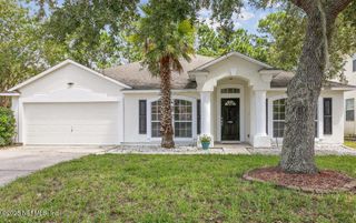 13735 DEVAN LEE Drive E, Jacksonville, FL 32226