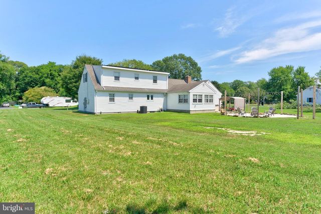 8816 WOOD CREEK PKWY, Delmar, MD 21875