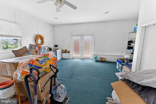 8816 WOOD CREEK PKWY, Delmar, MD 21875