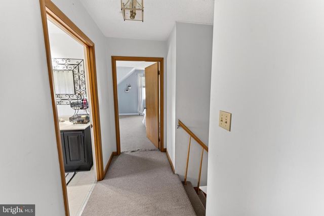 8816 WOOD CREEK PKWY, Delmar, MD 21875