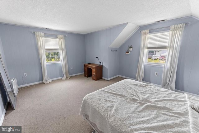 8816 WOOD CREEK PKWY, Delmar, MD 21875