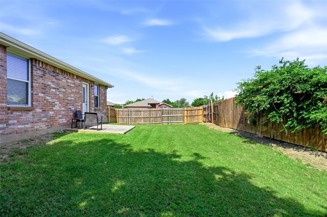 1701 Creek Bend Lane, Little Elm, TX 75068