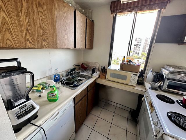2121 Ala Wai Boulevard 1104, Honolulu, HI 96815