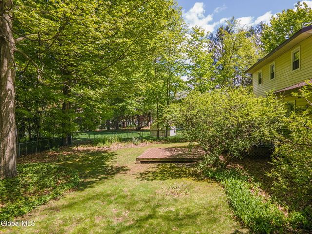 13 Pinehurst Drive, Clifton Park, NY 12065