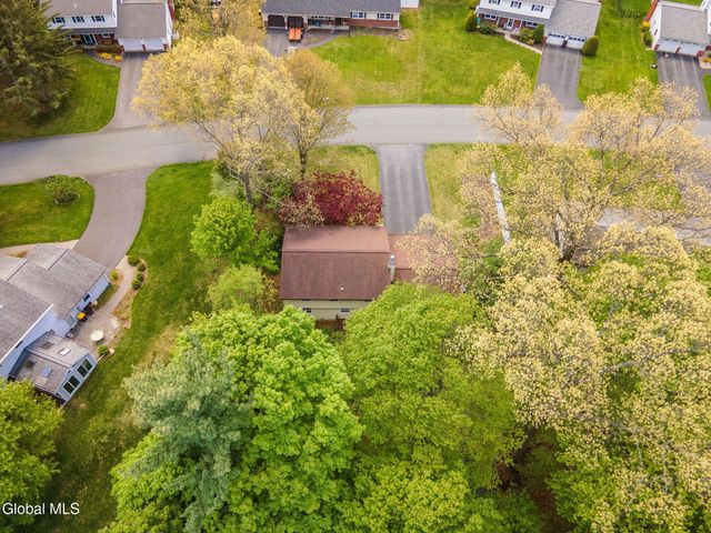13 Pinehurst Drive, Clifton Park, NY 12065