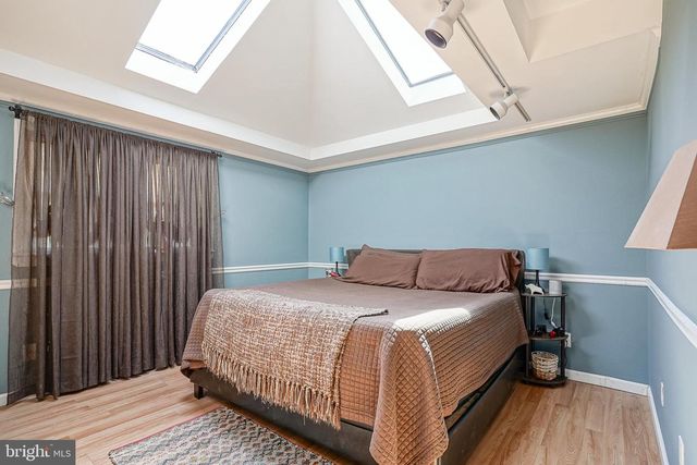 11 E HAINES AVE, Barrington, NJ 08007