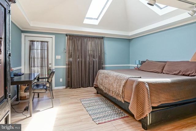 11 E HAINES AVE, Barrington, NJ 08007